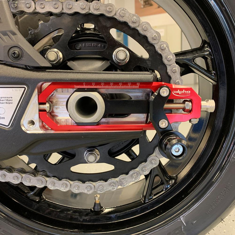 BMW S1000RR 2019-（K67）チェーンアジャスターキットEVOレッド　　level7-intl　S1000RR カスタム　アルファレーシング　レベル７　Ｓ１０００ＲＲ